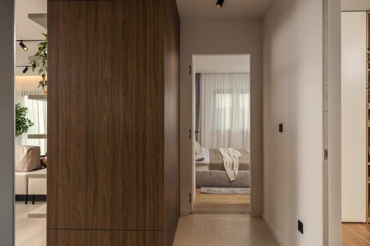 Villa Ameli Apartment With Swimming Pool 里耶卡 外观 照片